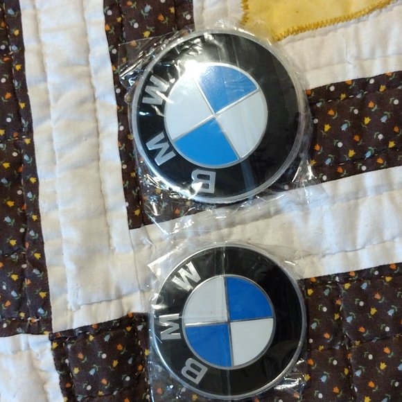 BMW Other Bmw Center Cap Emblem Poshmark
